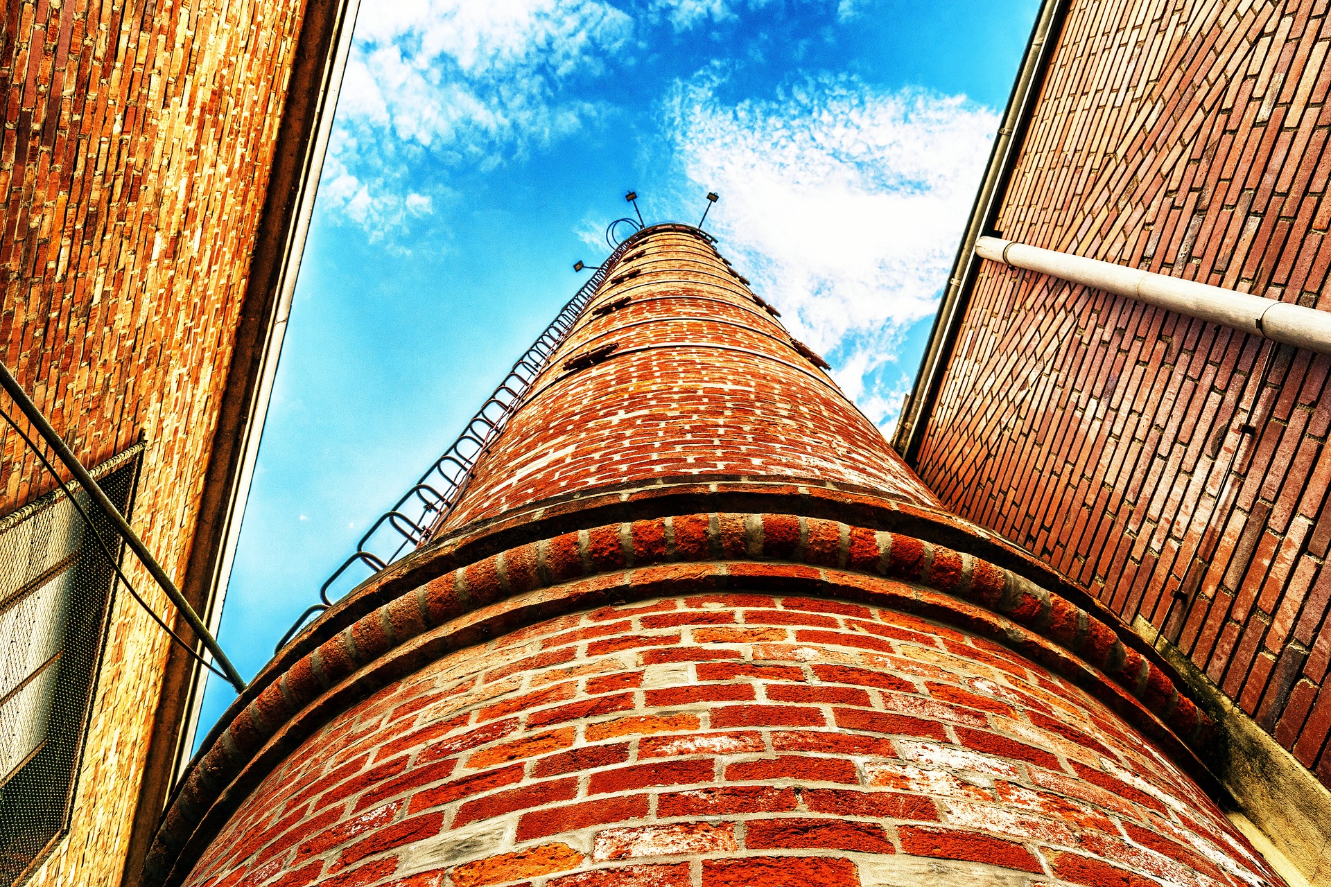 chimney-1559291_1920
